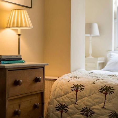 Delightful 2 Bed In Notting Hill - 5 Min From Tube Lägenhet London Exteriör bild