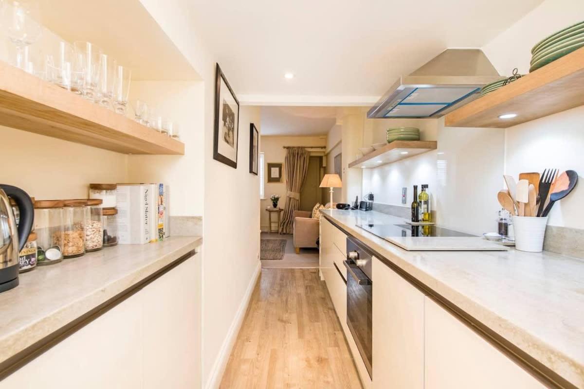Delightful 2 Bed In Notting Hill - 5 Min From Tube Lägenhet London Exteriör bild